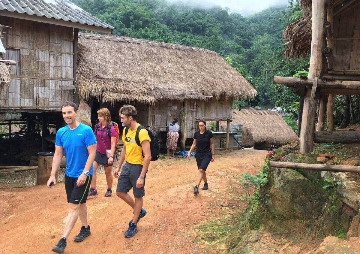 CHIANG MAI: Cooking Class & Karen Village Visit - Semi-private